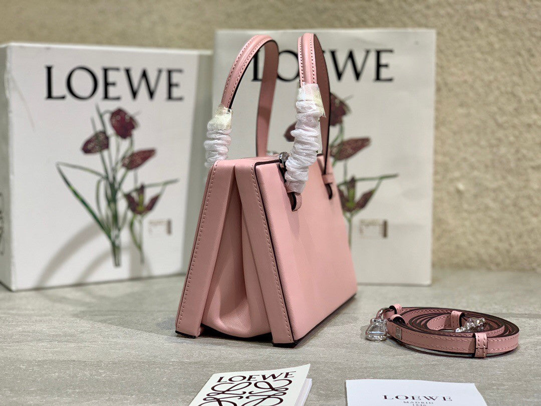 Loewe Postal Bag Pink