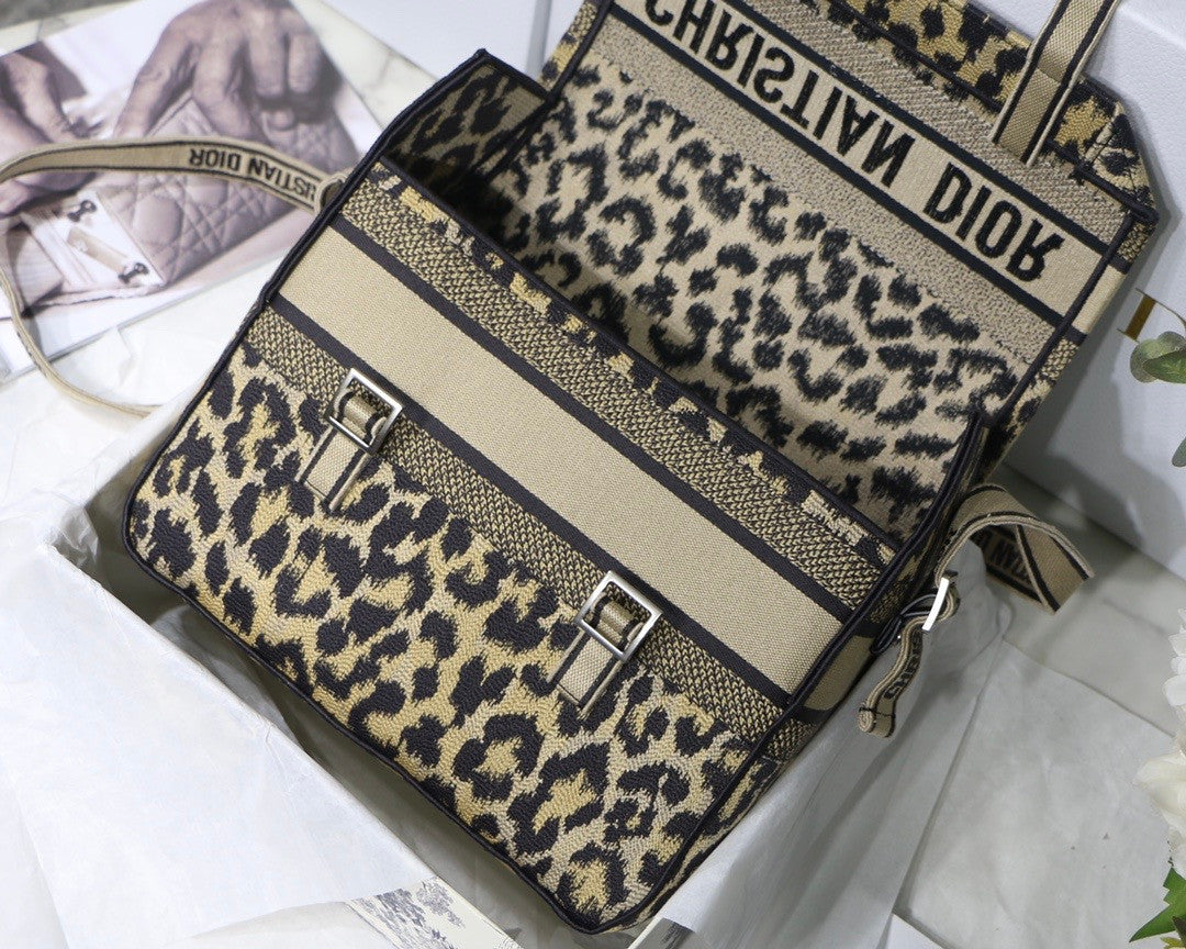 Christian Dior DIORCAMP BAG
