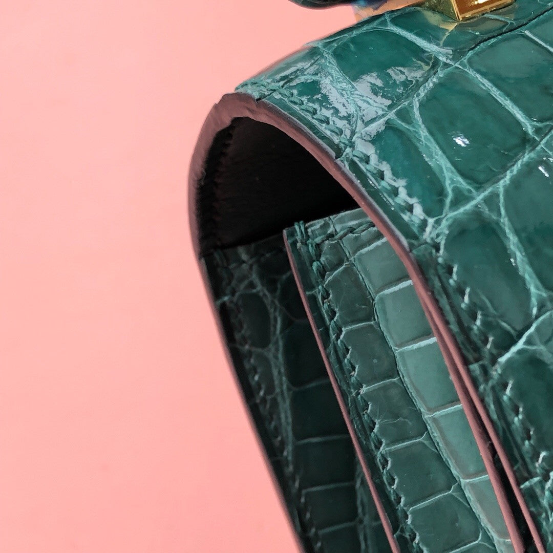Hermes 6Q VERT EMERAUDE Constance 23 Alligator