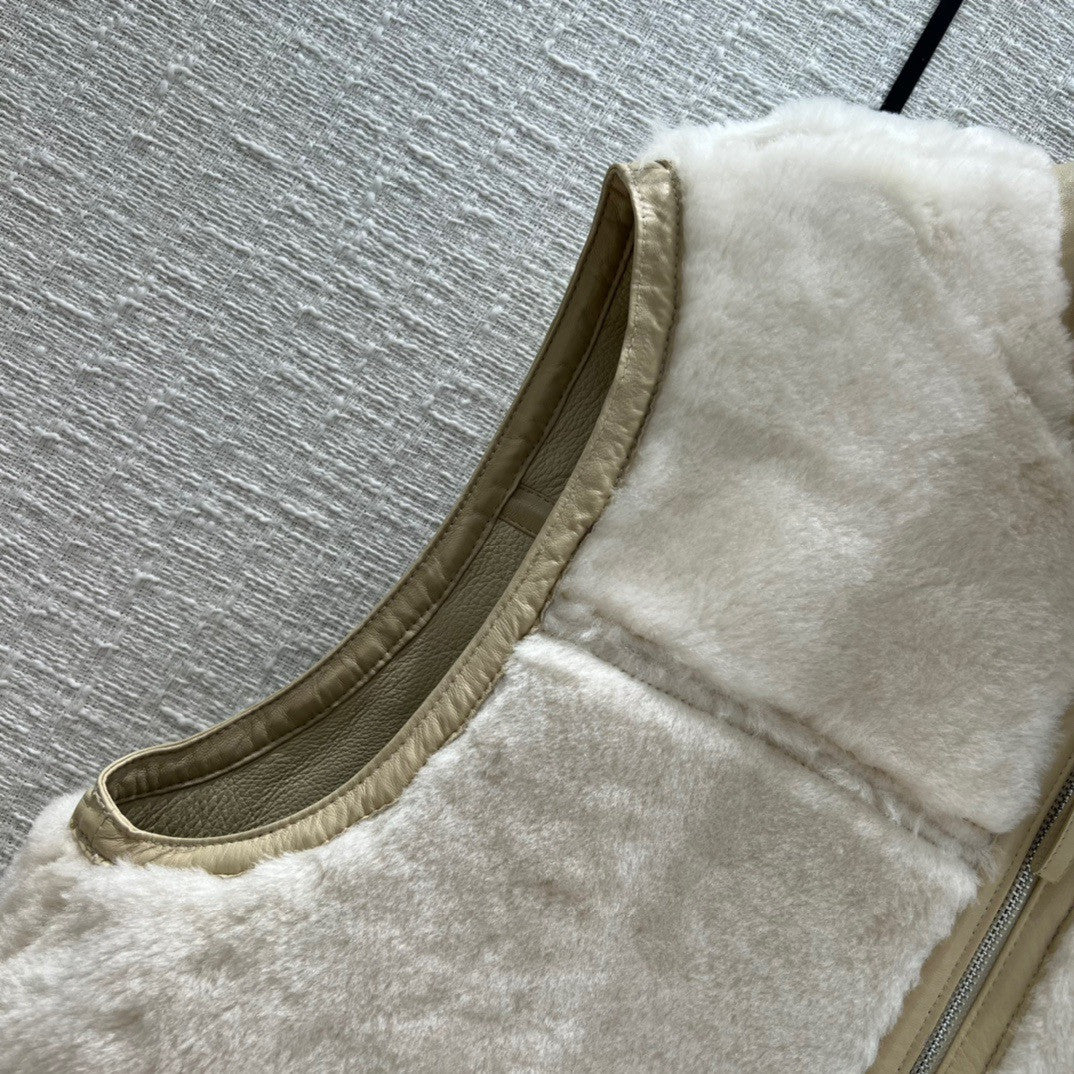 Hermès Reversible long leather vest Ivory
