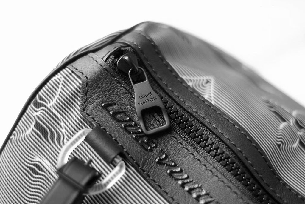 Louis Vuitton M44939 REVERSIBLE KEEPALL BANDOULIÈRE 50