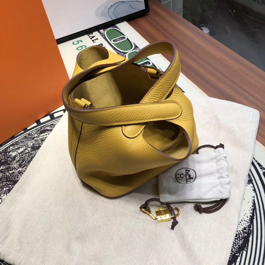 Hermes 9D Amber   Picotin Lock 18 Togo Leather Bag