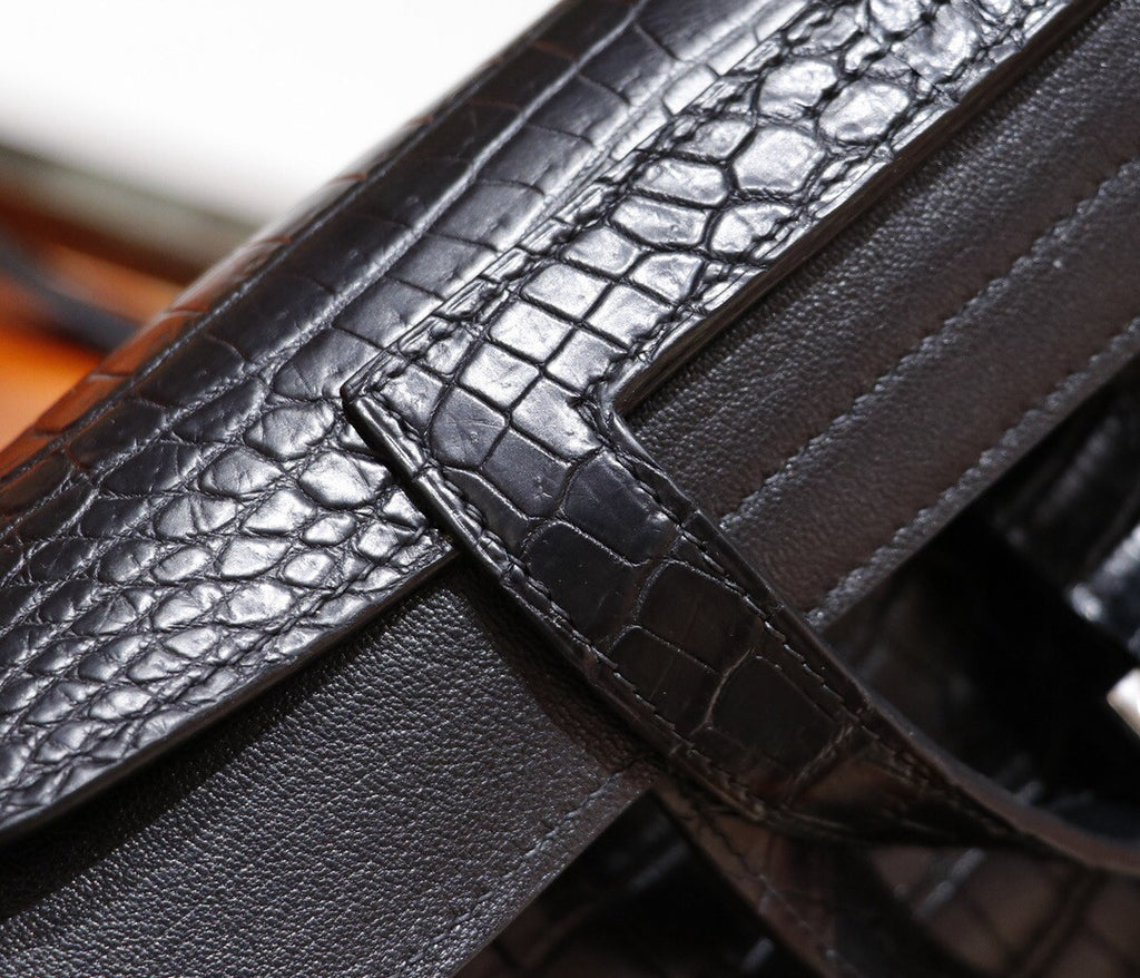 Hermes Halzan 31 cm in Black Niloticus crocodile leather
