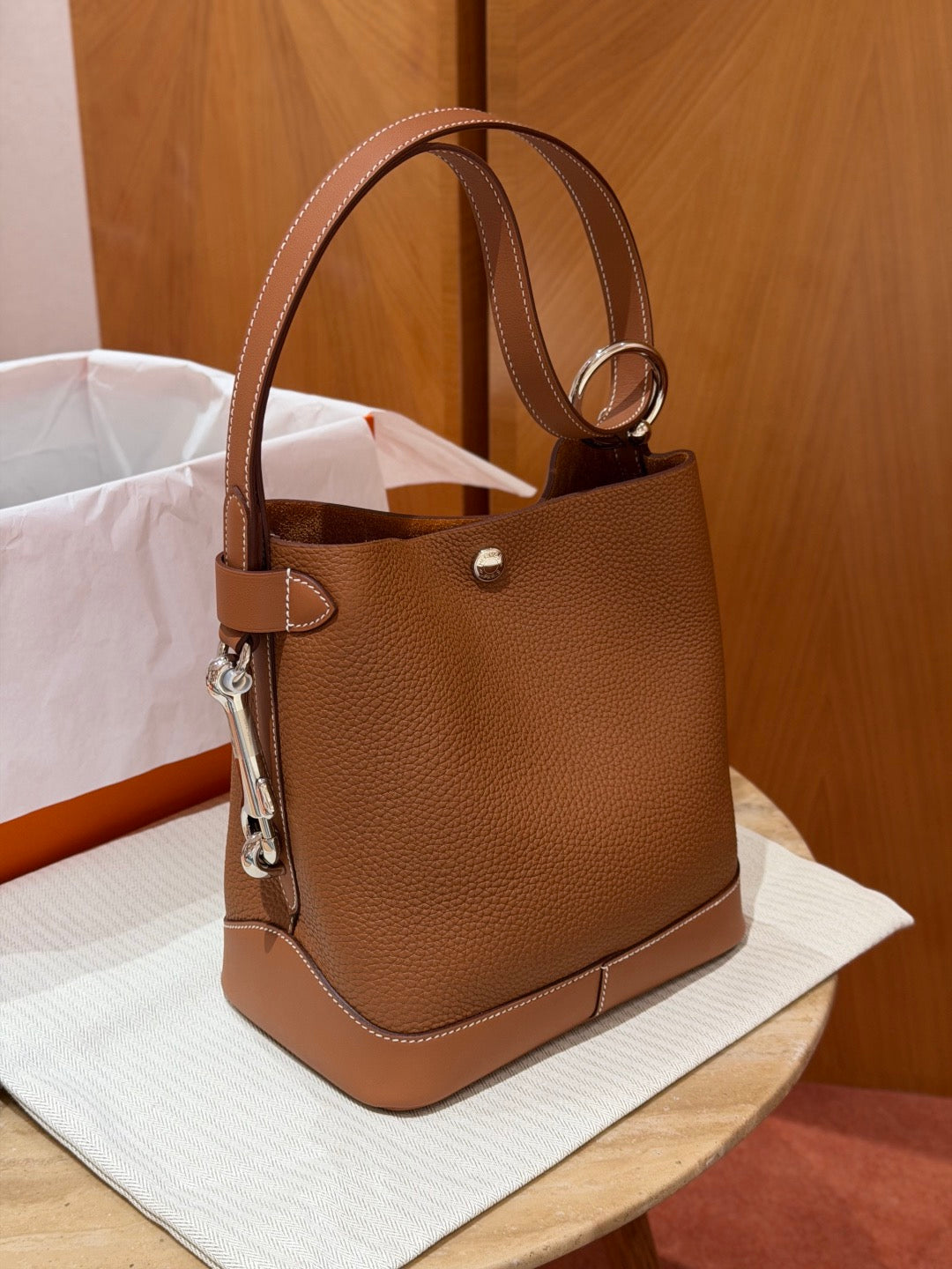 Hermès Double Longe Bucket Bag Gold