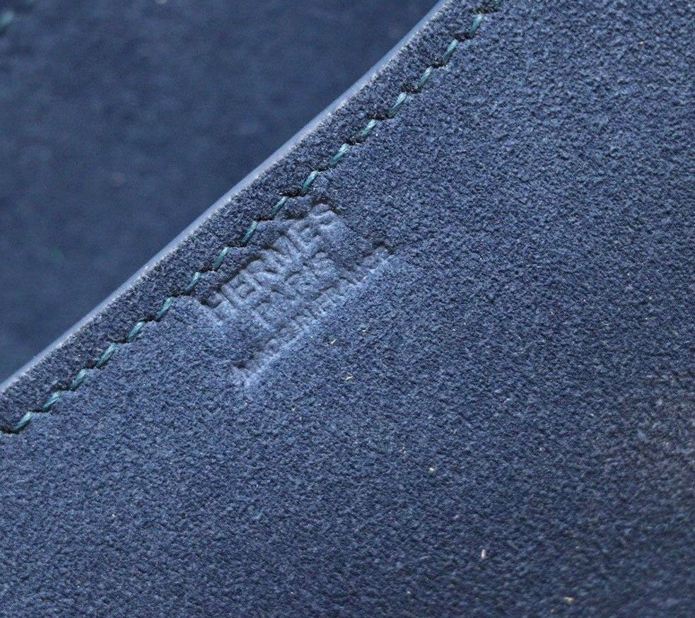 Hermes  Constance Veau Doblis Suede R2 Blue Agate  19cm