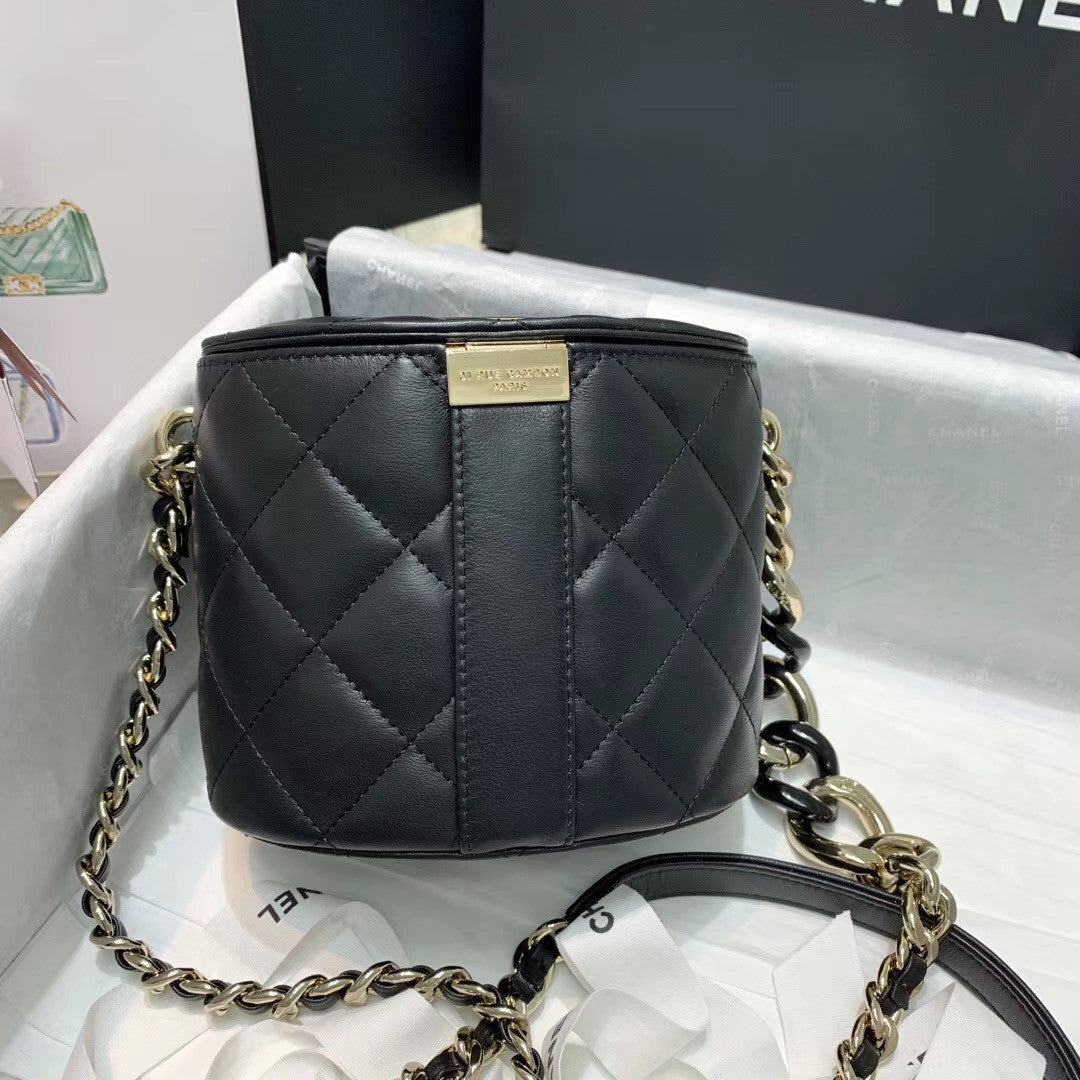 Chanel Round Vanity Case