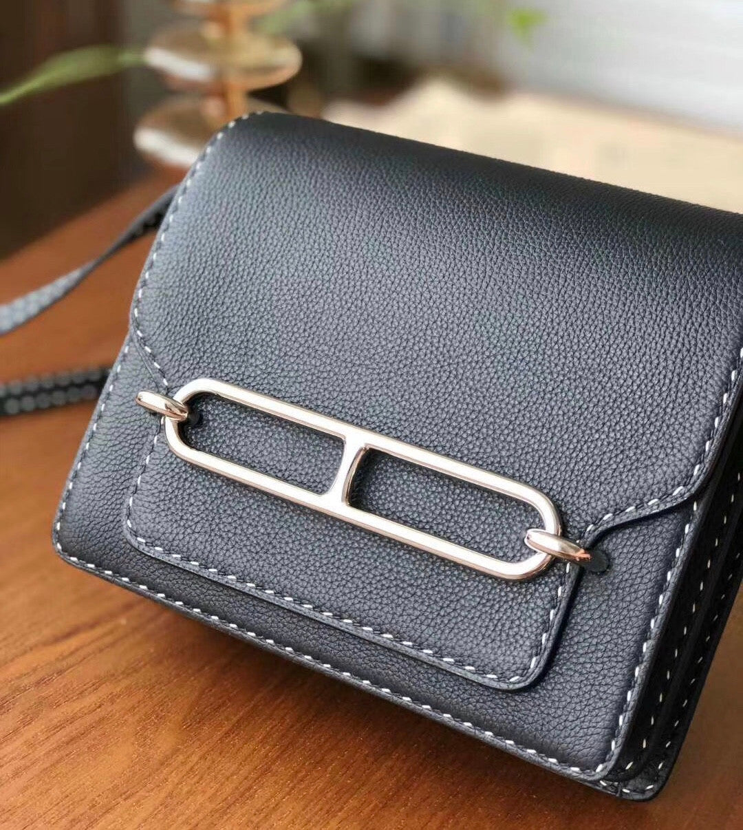 Hermes Black Evercolor UN POINT SUR DEUX  Mini Roulis Bag