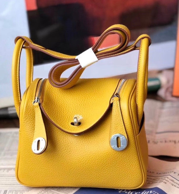 Hermes Mini Lindy 20cm Bag Soleil  Epsom Leather Palladium Hardware