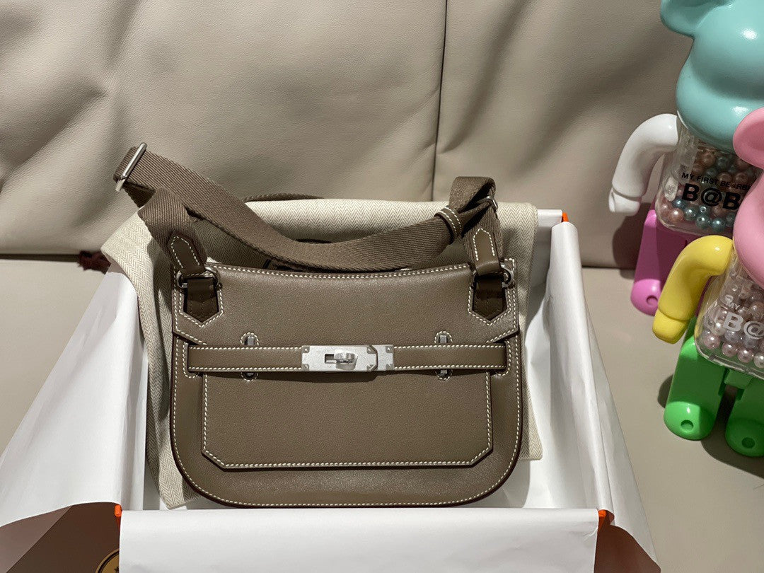Hermès Jypsiere Mini Etoupe Evercolor Palladium Hardware