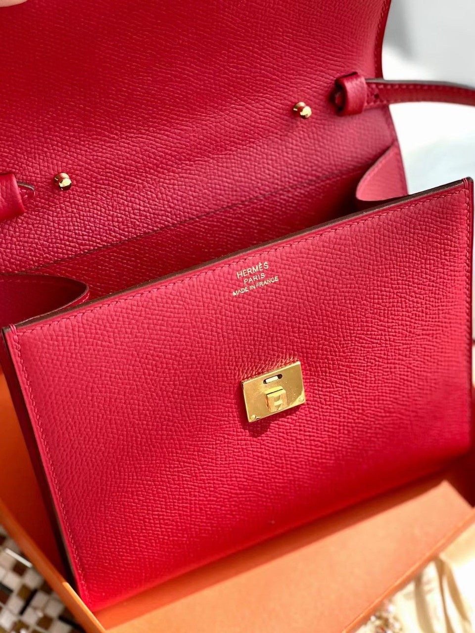Hermes Clic 16 wallet Red Epsom Leather With Gold Hardware