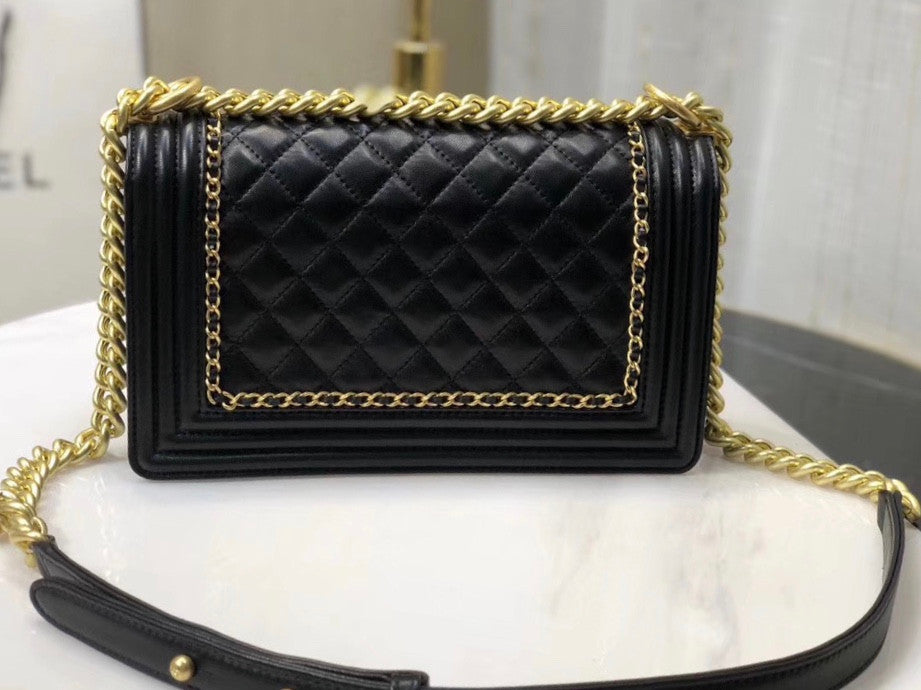 Chanel BOY CHANEL Handbag A67086