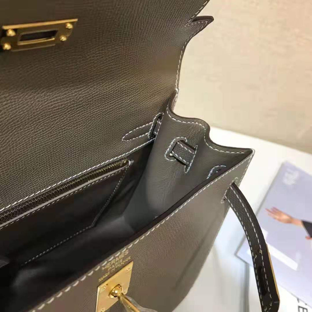 Hermès Etoupe  Kelly 28  Epsom Gold Hardware