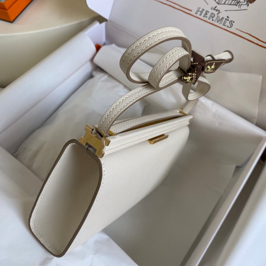 Hermes Clic-H 21 bag Craie Evercolor calfskin  with Gold hardwares