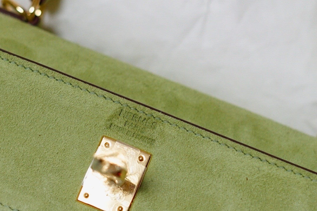 Hermes  FEATHER KELLY 25 Green Peacock feather & Suede  with Gold Hardware