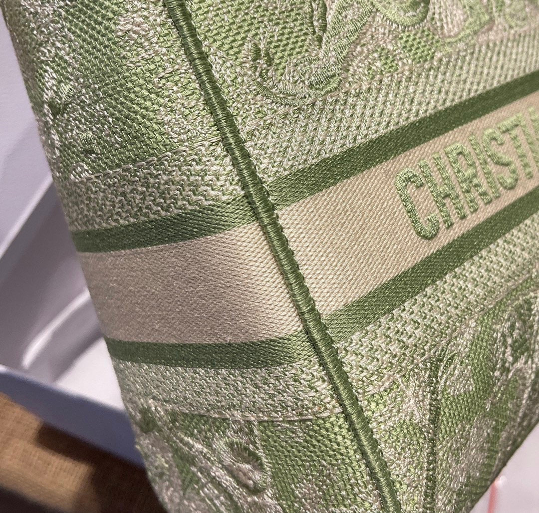 Christian Dior MEDIUM LADY D-LITE BAG Lime Toile de Jouy Reverse Embroidery