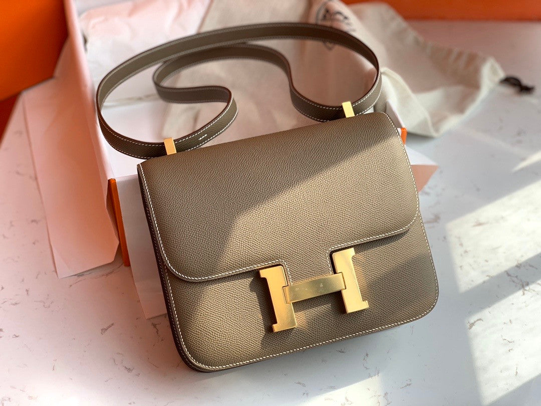 Hermes Etoupe Constance 24 Epsom bag with Gold Hardwares