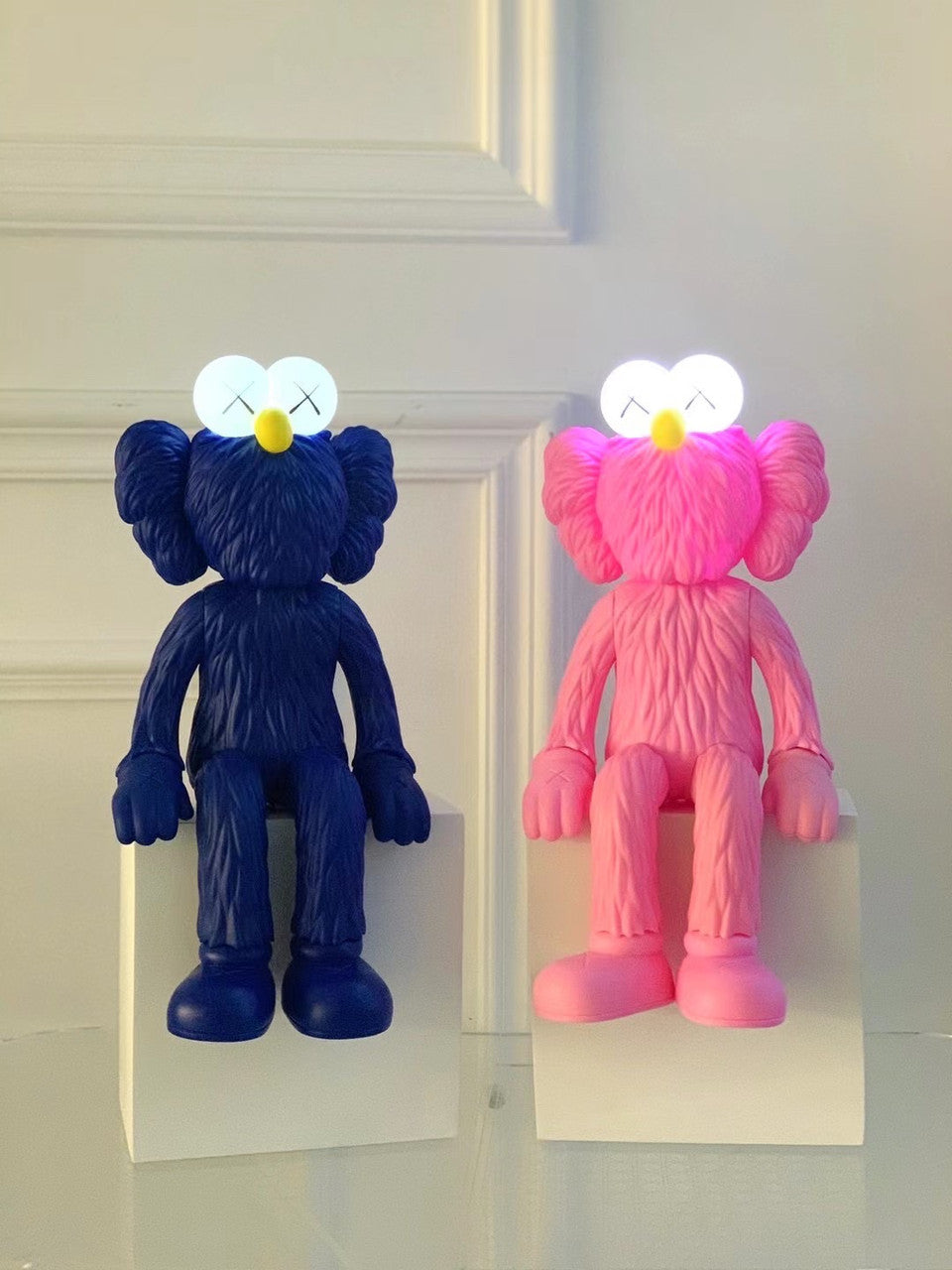 KAWS BFF Seeing (Lamp) Pink/Blue