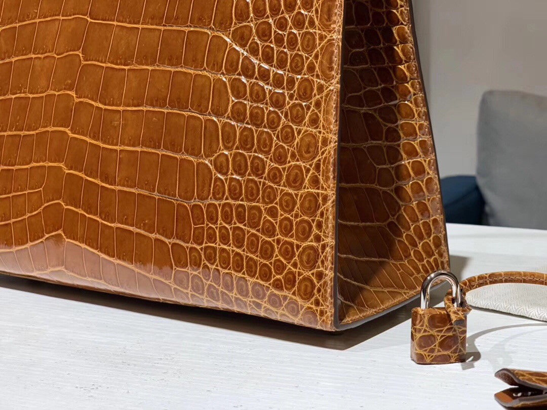 Hermes Fauve Porosus CROCODILE KELLY 28 WITH Palladium  HARDWARE