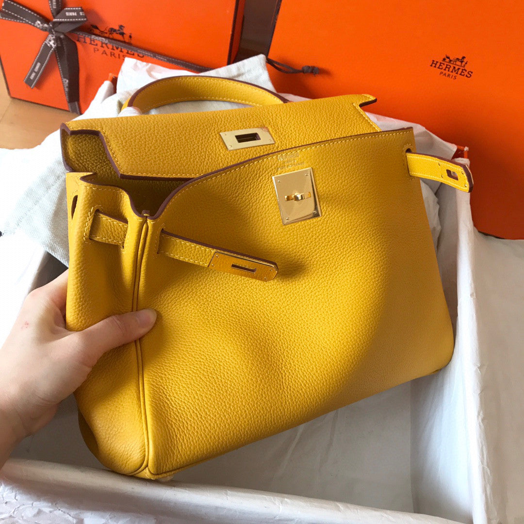 Hermes  JAUME AMBRE  Kelly 28 cm Gold Hardware