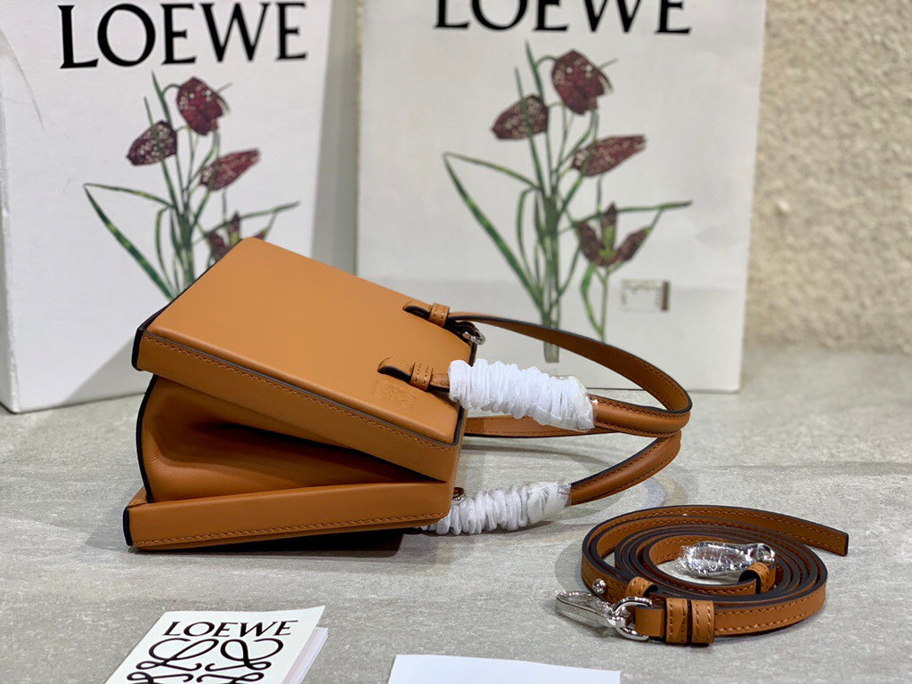 Loewe Postal Bag Tan
