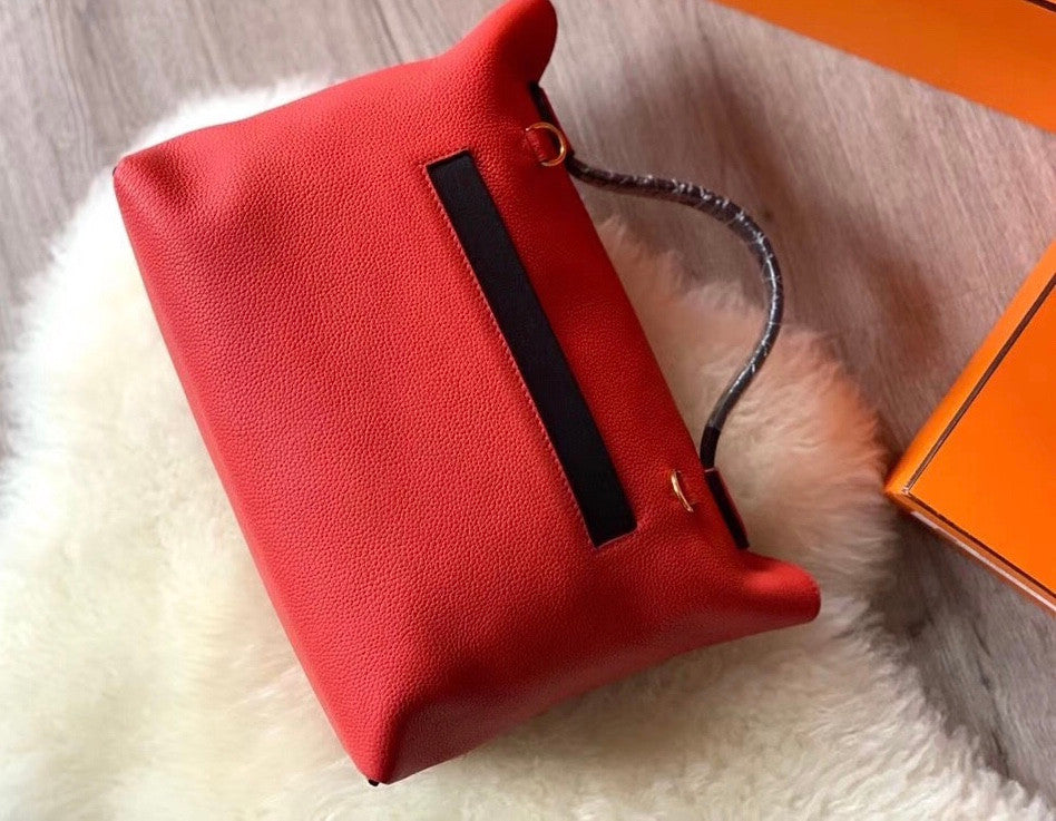 Hermes Kelly 24/24  Black & S5 Rouge Tomate  Swift & Togo Leather with Gold Hardware