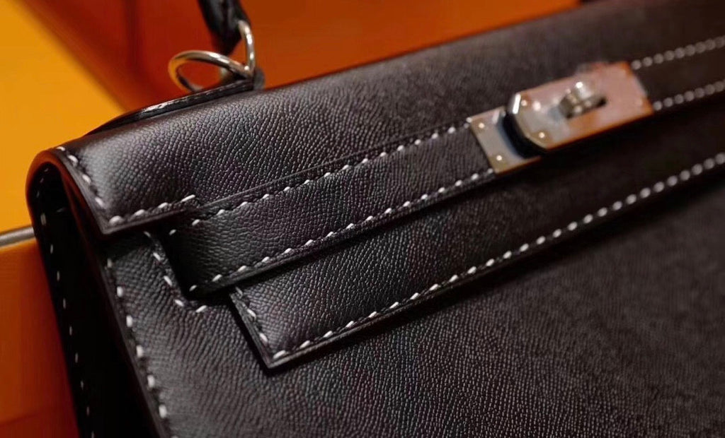 HERMES LIMITED EDITION KELLY 28 MISS YOU SELLIER UN POINT SUR DEUX NOIR BLACK MONSIEUR PALLADIUM HARDWARE
