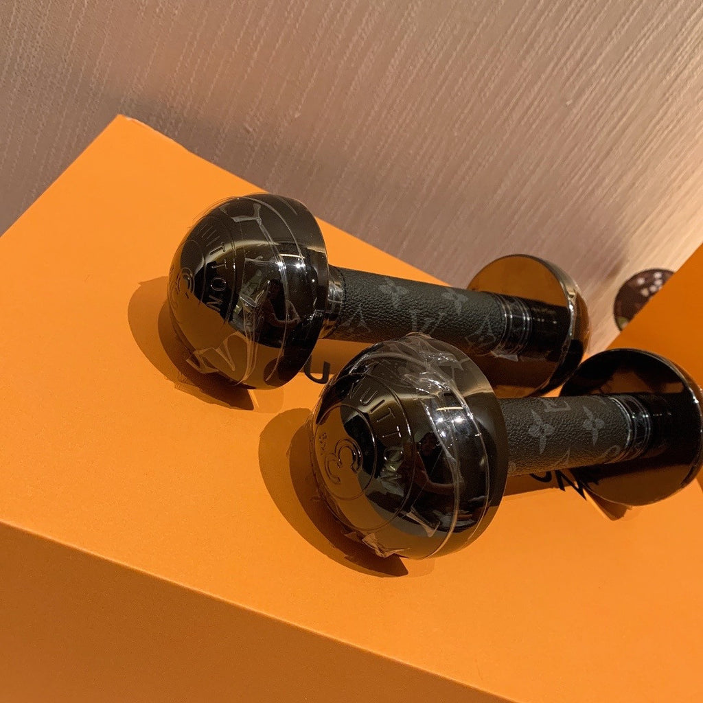 Louis Vuitton GI0433  DUMBBELLS