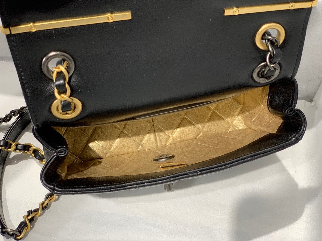 Chanel SMALL FLAP BAG AS2979 SS2022