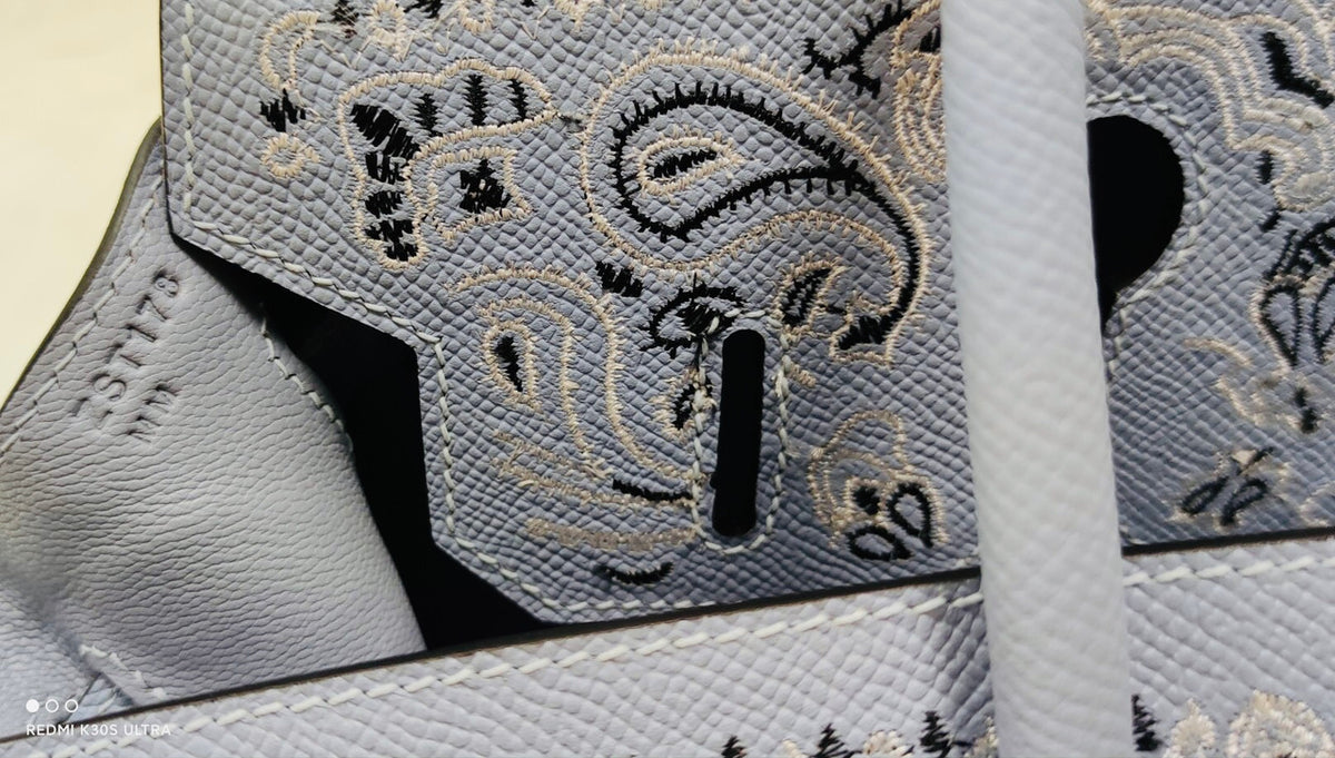 Hermes x Jay Ahr Special Edition custom-embroidering Blue lin Birkin Bag 30cm Epsom Leather Palladium Hardware [Carry by Kylie Jenner, Cardi B]