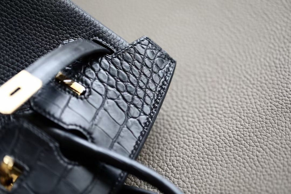 Hermès Black Niloticus Crocodile /Togo Birkin Touch 25cm Palladium Hardware
