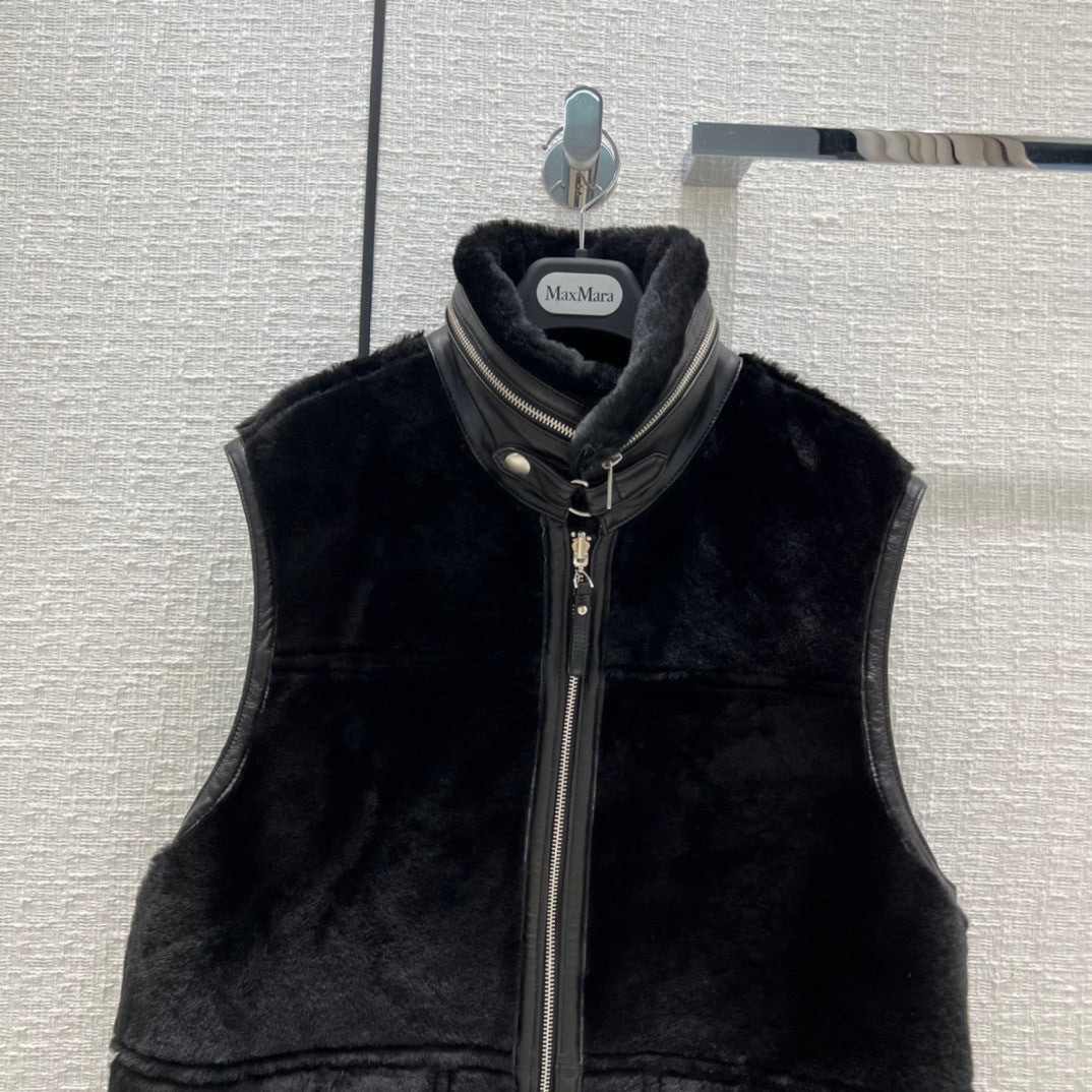 Hermès Reversible long leather vest