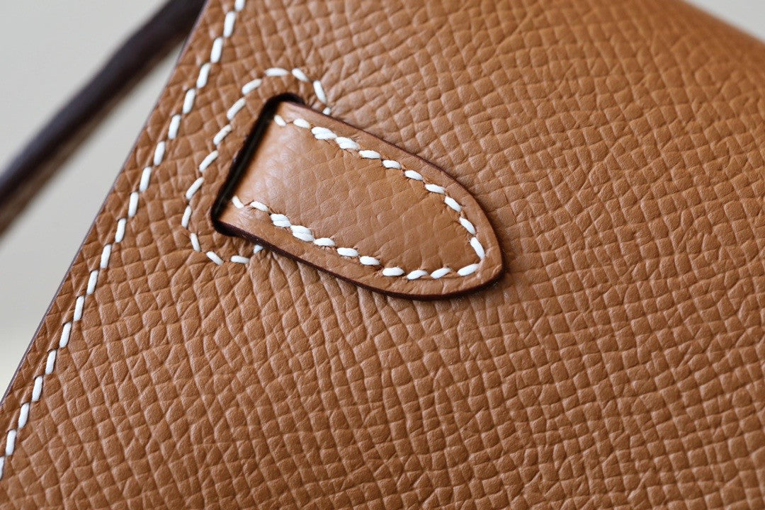 Hermes Kelly Wallet to Go Gold EPSOM GHW
