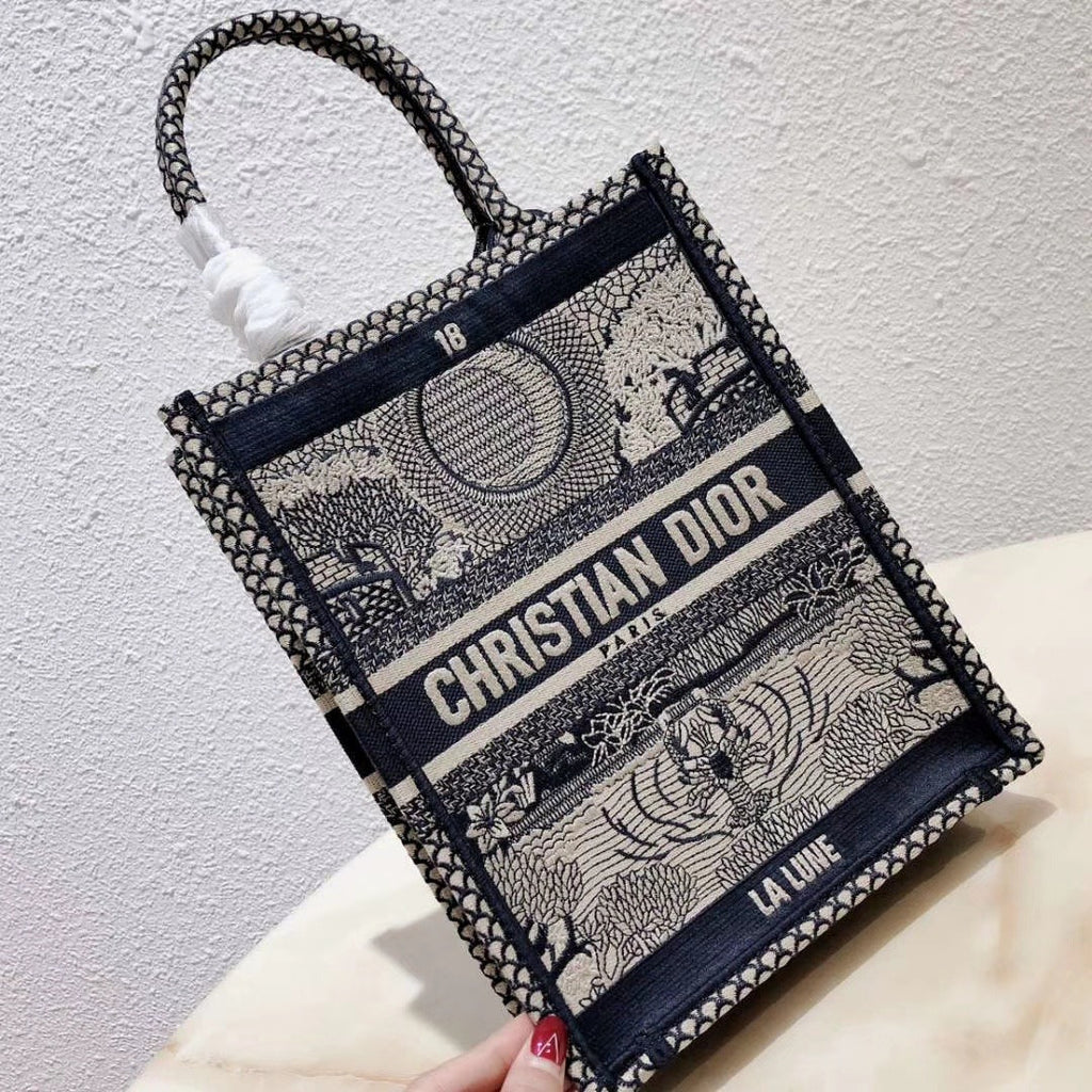 Christian Dior MULTICOLOR TAROT SOLEIL EMBROIDERED VERTICAL DIOR BOOK TOTE 18