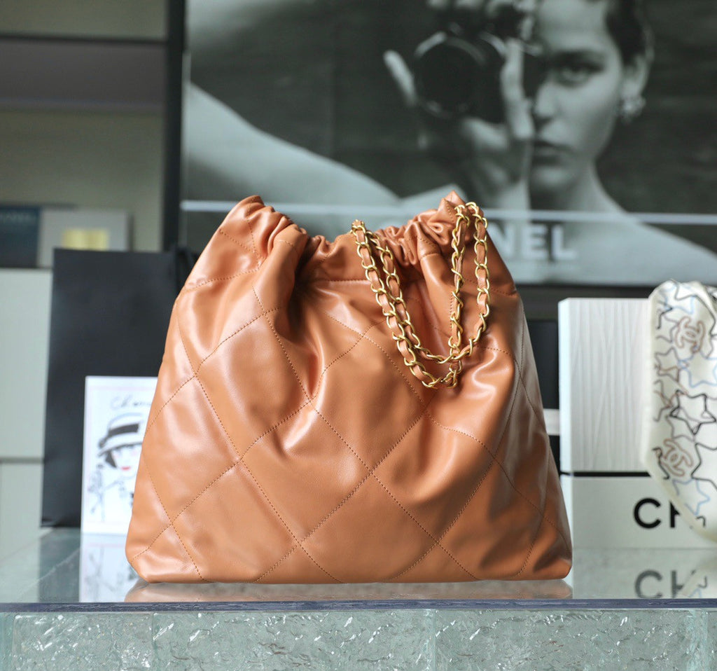 Chanel Limited Edition 22 Runway SHOPPING BAG 2022