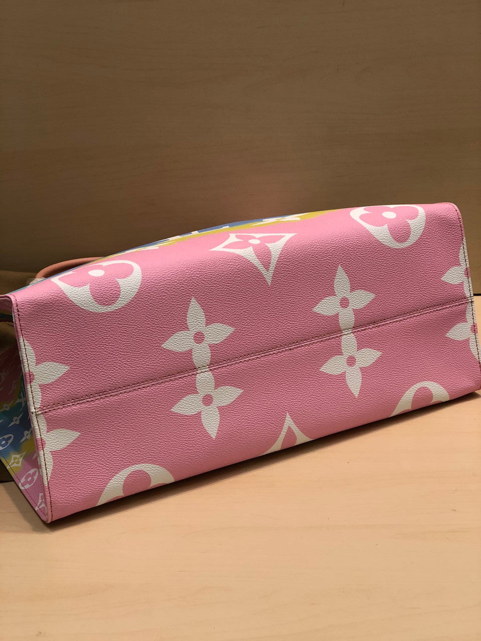 Louis Vuitton M45119 EXCLUSIVE - ONTHEGO GM