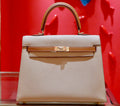 Hermes  S2 Trench /GoldKelly 25 cm Epsom Gold Hardware