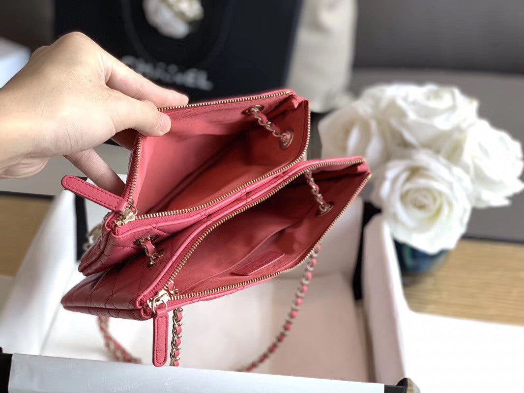 Chanel Clutch With Chain Pink