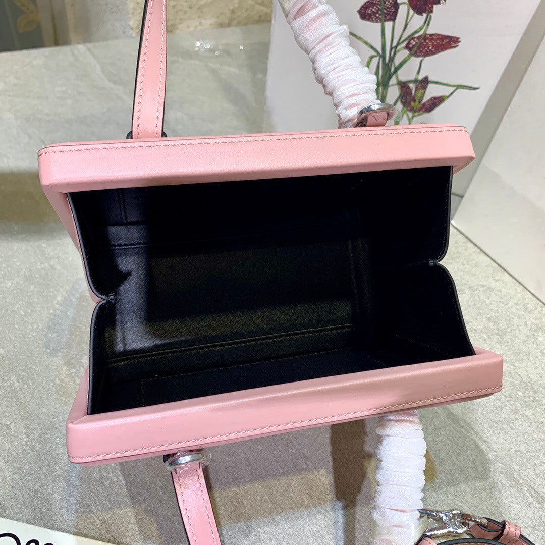 Loewe Postal Bag Pink