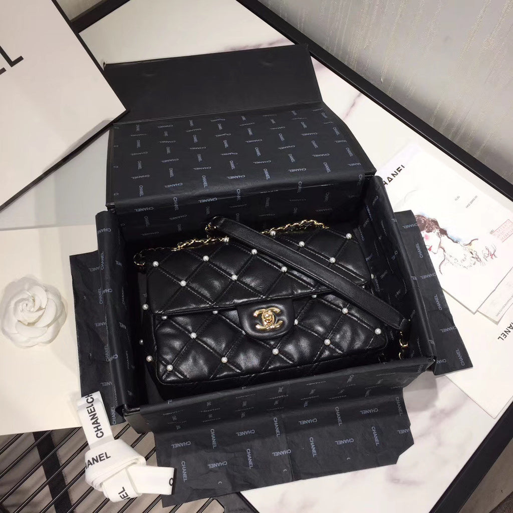 Chanel Pearl Flap Bag AS1202