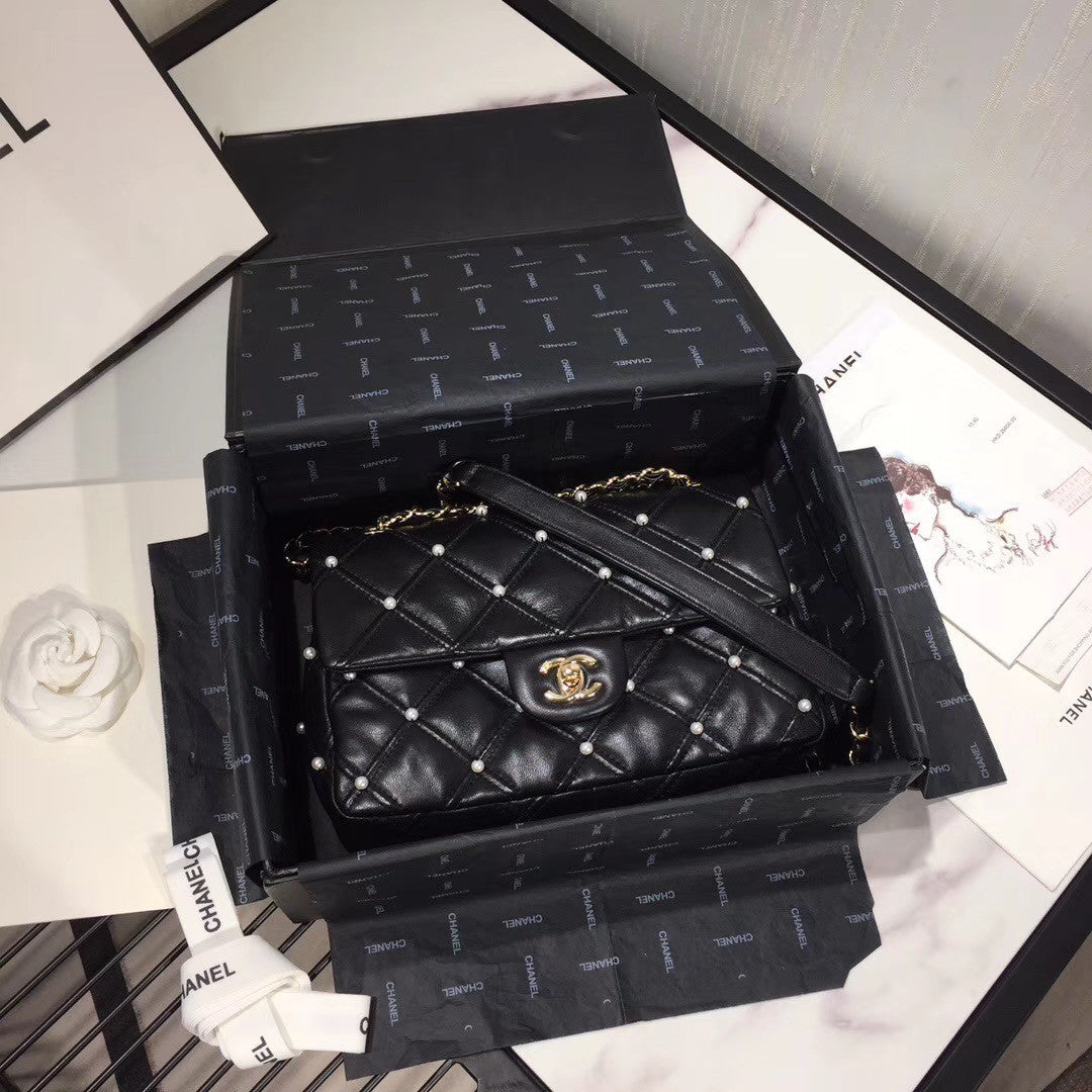 Chanel Pearl Flap Bag AS1202