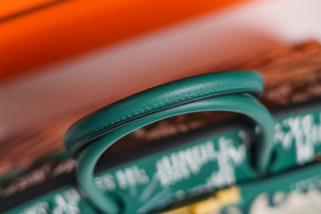 [Online Exclusive] Hermes Singapore Limited Edition Embroidered Birkin 30 Bag Green