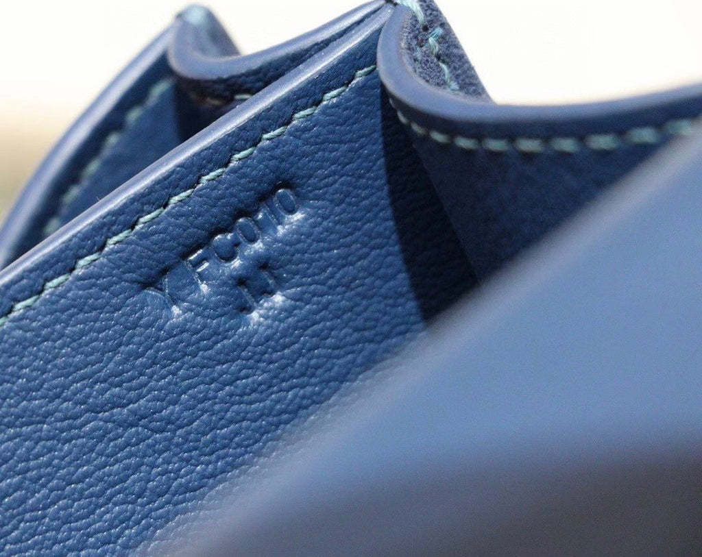 Hermes  Constance Veau Doblis Suede R2 Blue Agate  19cm