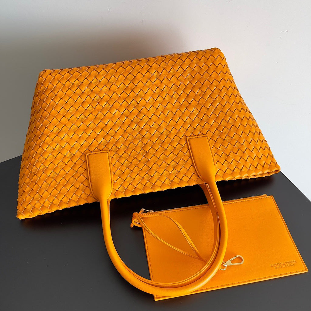 Bottega Veneta Small Cabat Orange