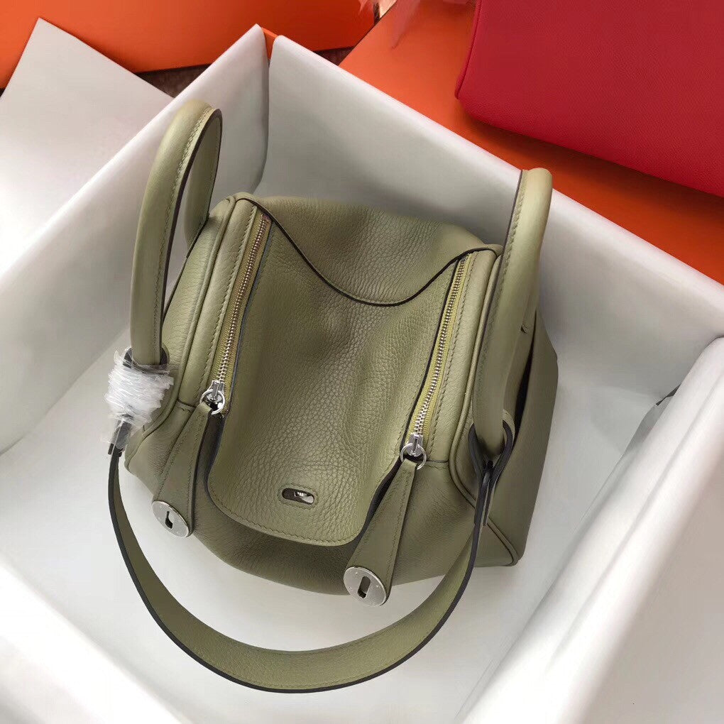 Hermes  Sauge Lindy 26 Togo Palladium Hardware