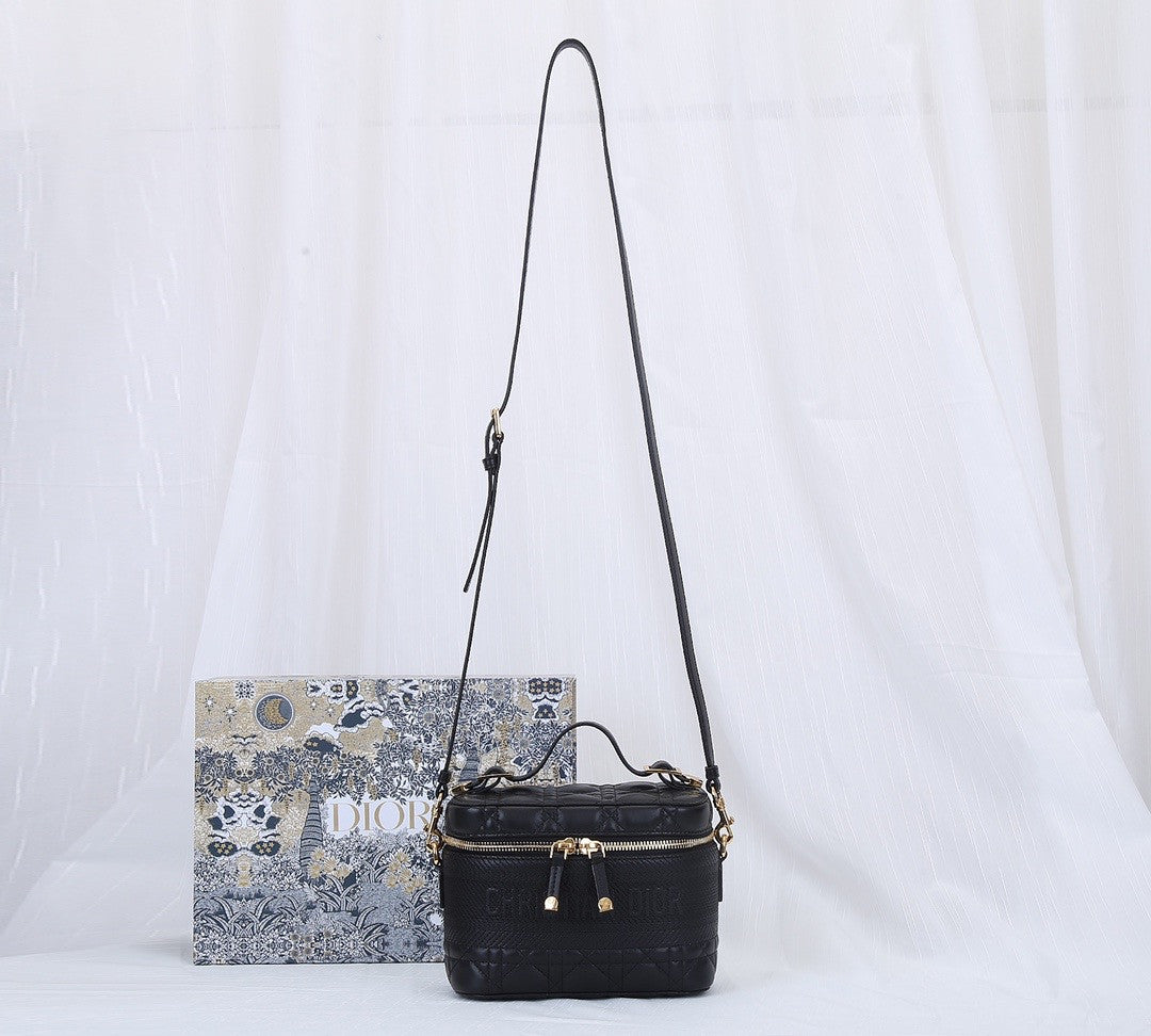 Christian Dior SMALL DIORTRAVEL VANITY CASE BLACK