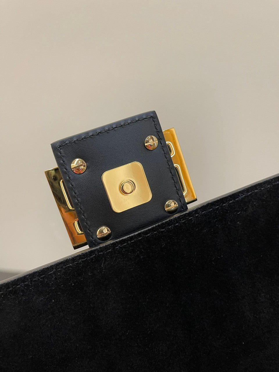 FENDACE BAGUETTE SHOULDER BAG