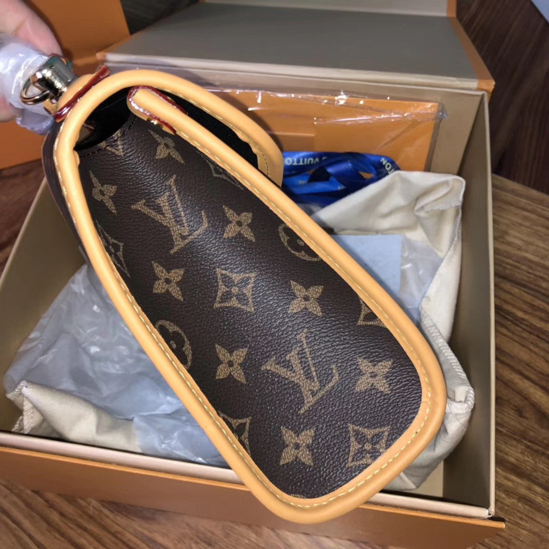 Louis Vuitton M44919 LV IVY