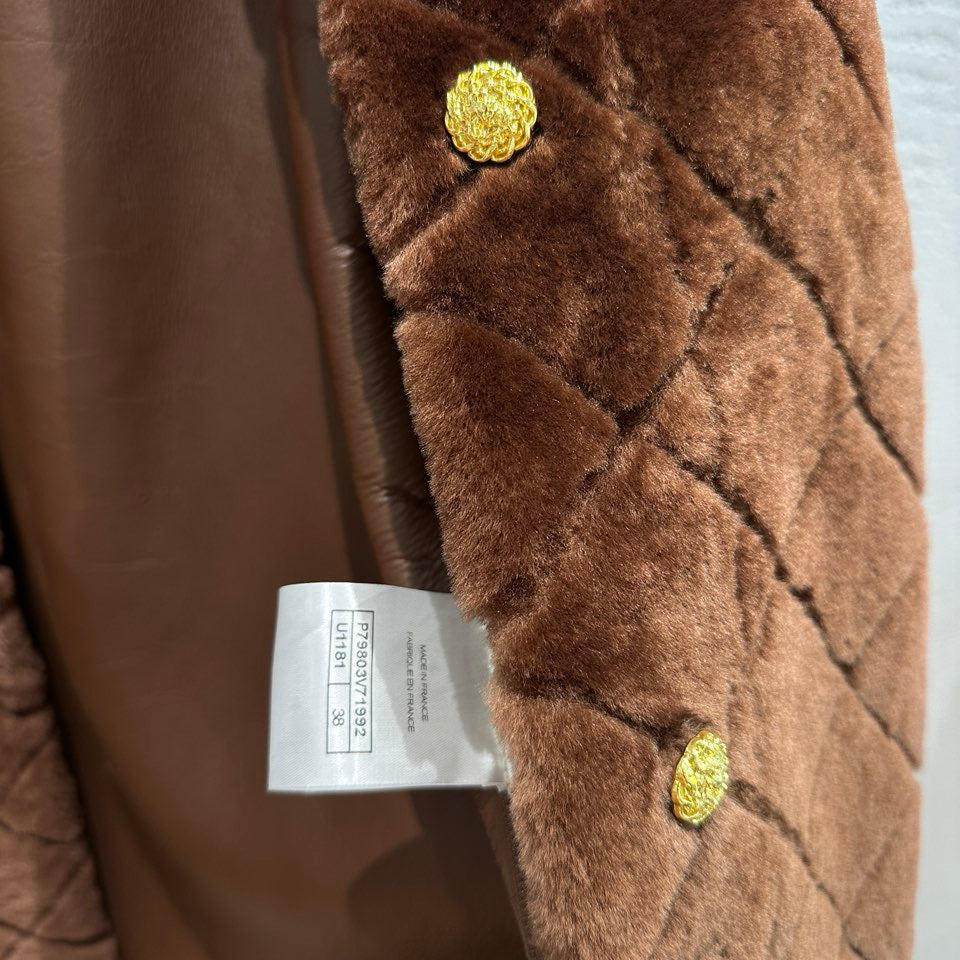 Chanel Shearling Coat with Diamond Quilting, Leather Belt and CC Logo — Fall/Winter 2026-2027 Chanel