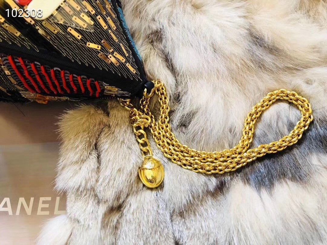Chanel Pyramid Bag AS0688
