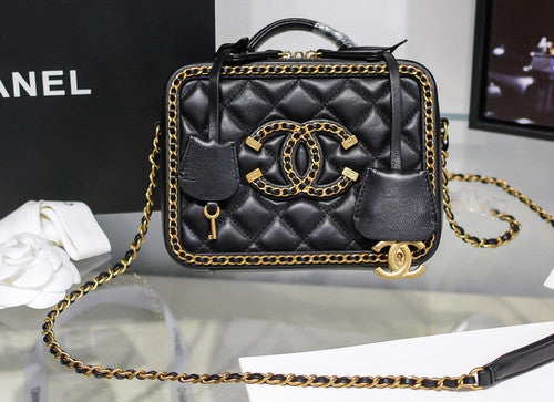 Chanel Small Vanity Case Black